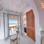 Legendary Hotel 3*