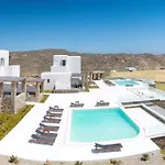 Legendary Hotel 3*
