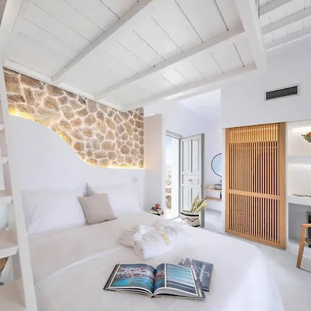 Legendary Hotel 3*