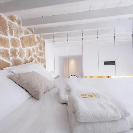 Legendary Hotel Plintri