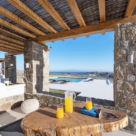 Legendary Hotel Plintri